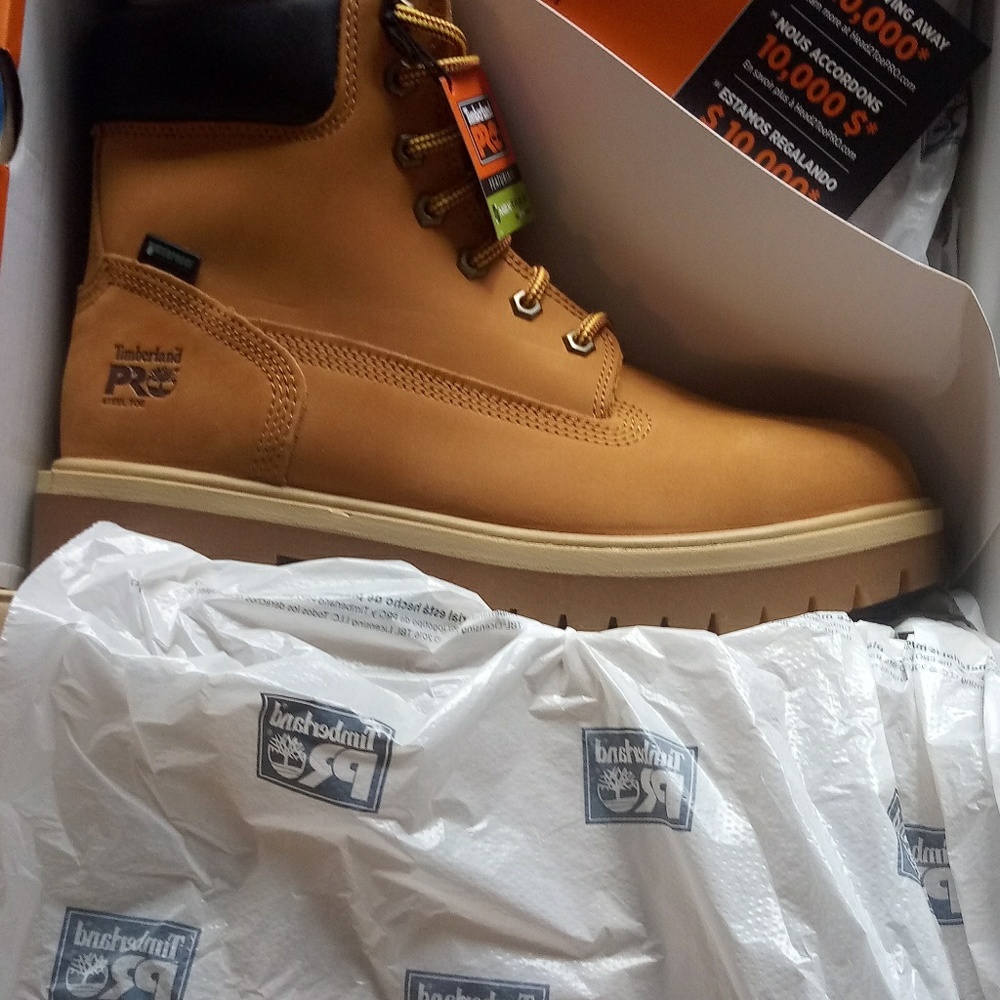 Timberlands - Picture 3 of 8